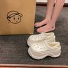 Invierno Nuevo Suela Gruesa Aumentada Forrado de Felpa Agujero Zapatos de Algodón para Mujer Antideslizantes Mantenedores de Calor Casuales Combinan con Todo Pantuflas de Algodón