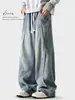 Calça jeans masculina 2026 novo estilo primavera e outono, patchwork personalizado, calças plissadas de perna reta e perna curva, calças largas com lavagem retro desgastada