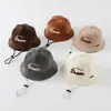 Chapéu de pescador para bebê de 2 anos, design fofo de cachorrinho bordado, chapéu bucket para bebês e crianças pequenas, estilo Maillard, chapéu de veludo para criança pequena, transfronteiriço