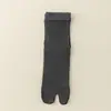 Calcetines Deportivos para Hombre de Media Pantorrilla Hechos de Seda de Morera, Anti-Olor, Absorbentes de Sudor, Calcetines de Malla con Dedos Separados, Calcetines Largos Anti-Pilling