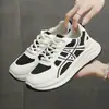 Zapatillas de Mujer 2026 Verano Punta Redonda Nueva Moda Malla Transpirable Tacón de Plataforma Zapatos Casuales Zapatos Individuales de Estudiante Zapatos de Mujer