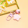 Llavero de gofre de estrella de cinco puntas realista y divertido, un colgante de estrella creativo y lindo, un accesorio versátil para mochilas y un regalo perfecto