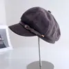 Hebilla de cinturón estilo retro británico octagonal para mujer, gorra de visera versátil casual de otoño, gorra de periódico elegante y que estiliza el rostro, moderna