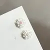 Pendientes de aro de moda, versátiles y elegantes, lujo ligero con un toque de alta gama, clips para orejas de circonita sintética, pendientes de perlas para mujer, pendientes para el cuidado de perforaciones
