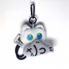Novo Pingente Doce e Legal de Morango Gatinho Preto Boneco de Pelúcia Fofo Chaveiro Pingente de Boneca Pingente para Mochila Escolar de Estudante