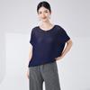Camiseta Feminina da Moda de Manga Curta Larga, Leve e Respirável, Mangas Morcego, Gola Redonda, Disfarça Imperfeições, Emagrece, Top Versátil Estilo Miyake