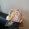 Nova Bolsa Saco Estilo Chinês Nacional para Mulheres 2026 Nova Moda Bolsa de Ombro Bordada Bolsa Transversal