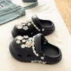 Se ven geniales en las fotos~ Sandalias cerradas de EVA de alta gama y versátiles para el verano, con suelas gruesas y que aumentan la altura, pantuflas populares y cómodas para mujer