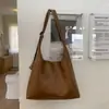 Bolsas Femininas Transfronteiriças 2025 Novo Estilo Bolsa Tote de Ombro de Grande Capacidade, Porta-Moedas Estiloso e de Alta Qualidade, Bolsa Casual de Axila