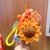 Ganar el Primer Premio en los Exámenes de Ingreso a la Preparatoria y Universidad, Pequeños Regalos, Colgante Llavero de Girasol Tejido a Mano, Pequeño Regalo para Estudiantes que Presentan Exámenes