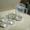 Jarra de Agua Fría Grande de Plástico de Grado Alimenticio para Uso Doméstico, con Tapa Plana de Patrón de Rejilla Corrugada para Mascotas, Vaso de Agua, Jugo, Té