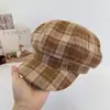 Sombrero Octagonal Estilo Británico Retro para Mujer 2026 Nuevo Otoño Invierno Literario Casual Versátil Para Adelgazar la Cara Sombrero Calabaza