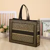 Bolsos de Alta Gama para Tiendas de Ropa No Tejida, Empaque para Regalos, Bolsas de Regalo, Bolsas de Compras de Material Nuevo, Bolsas de Empaque para Ropa al por Mayor