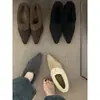 Sapatos de pelúcia estilo francês, bico fino, forrados com fleece, sapatos de algodão estilo Birkenstock femininos, nova coleção outono/inverno, mocassins de salto alto, sapatilhas quentes e fofas