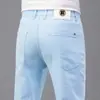 Calças casuais italianas de alta qualidade em cores claras para homens, coleção primavera/outono 2026, corte reto slim fit, elásticas, cor sólida, calças de alfaiataria