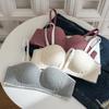 Ropa interior para niñas con poco pecho, Push-Up y Agrandamiento, Pechos de Cómics, Engrosado, Sin Aros, Anti-Caída, Sujetador de Expansión Ajustable con Letras