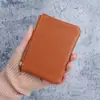 Nuevo Modelo 2026 Cartera Corta Compacta para Mujer, Mini Porta Tarjetas Multifuncional, Pinza para Billetes, Porta Tarjetas de Presentación, Billetera para Monedas, Estuche para Tarjetas