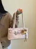 Bolsas Retrô Transfronteiriças Femininas Pequenas de Nicho Moda Bolsa de Ombro 2026 Novo Estilo Fresco Simples para o Trabalho Bolsa de Ombro Bolsa de Axila
