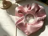 Moderna y de Alta Gama Gomas para el Cabello de Satín con un Diseño Elegante y Brillante de Alta Elasticidad. Suministro al por mayor. Venta directa del fabricante
