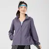 Roupa Nova de Proteção Solar de Verão Masculina e Feminina Estilo Casal Jaqueta de Proteção Solar para Exterior Nylon Seda de Gelo Roupa de Proteção Solar Anti-UV Tendência
