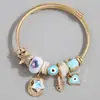 1 Pulsera Metálica Versátil de Moda con Colgantes Sencillos de Estrella, Luna, Pluma y Corazón, Accesorios Multielemento y un Diseño Único