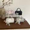 Bolsa Boston Rosa Estilo Novo Primavera 2026 para Mulheres, Uso Duplo como Bolsa de Mão e Transversal, Doce Laço de Pérola Bolsa Grande para o Dia a Dia
