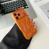 Color Sólido Corte Patrón de Llama Adecuado para Funda de Teléfono Móvil Iphone17Promax Apple 15 Tacto Suave Mate 16 Refrigeración Suave