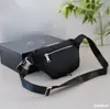 Bolsa de Pecho para Hombre 2024 Bolsa de Nailon Conveniente Simple Espacio Grande