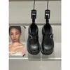 Mocassins Pretos Estilosos para Mulheres, Aumentam a Altura, Sola Grossa, Leves, Novo Modelo 2025, Couro Genuíno, Versáteis Casuais Pequenos Sapatos de Couro Femininos