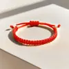 Pulsera de Cuerda Roja Hecha a Mano para Hombres y Mujeres Pulsera Tejida de Cuerda Pulsera para Pareja Niños Pulsera de Cuerda Roja del Año Benming Transferencia de Cuerda Roja Venta al por Mayor