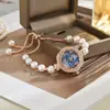 Novo Relógio Celebre da Internet com Mostrador de Girassol Totalmente Cravejado de Diamantes Pérola, Pequeno e Fino, com Alto Valor de Cor, Pulseira de Relógio com Visor Digital