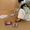 Primeiro Encontro com os Novos Sapatos de Salto Baixo Brancos com Bolinhas Estilo Coreano da Primavera de 2026 para Mulheres, Adequados para Combinar com Saias, Estilo Ballet