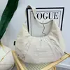 Bolsa de Yoga de Nylon Impermeável Tendência Nicho Croissant Bolsa de Ombro 2025 Nova Leve Grande Capacidade Bolsa Dumpling Tendência