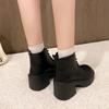 Botas 2025 Otoño e Invierno Nuevo Estilo Tacón Alto Suela Gruesa Color Puro Elegante Tacón Grueso Piel Suave Pequeño Aumento de Altura Con Cordones Botines Cortos