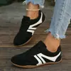 Zapatillas Retro del Ejército Alemán para Mujer, disponibles en blanco roto y negro, con acabado de gamuza, diseño de cordones y suela plana, adecuadas para uso casual, y disponibles en tallas más grandes para mercados internacionales