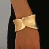 Pulseras Transfronterizas Europeas y Americanas para Mujer, Diseño Geométrico con Textura Metálica Brillante, Pulseras Abiertas, Joyería de Nicho de Alta Gama