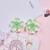 Simulación de color, flor de cerezo transparente de cinco pétalos, accesorios de resina para bricolaje, pegamento en crema, funda para teléfono móvil, horquilla, joyería, pegatinas para tazas