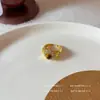 Anillo Maillard Vintage Imitación Oro Ojo de Tigre Antiguo Medio Lujo Ligero Elegante Sentido de Alta Gama Exquisito Anillo Versátil para Mujeres