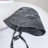 Chapéu Bucket de Tricô com Cadarço Colorido para Mulheres no Verão, Chapéu Bacia Respirável e Versátil para Proteção Solar em Férias e Viagens, Chapéu de Pescador Tendência para Sombra