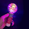 1268 LED luminoso colorido Natal virar bola flash dez luzes Natal rodada bola rotativa flash vara sem música