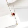 Colar de Franjas Vermelho Amor Leve Luxo Nicho Elegante Nova Moda 2024 Versátil Design de Zircônia Micro Colar