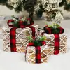 Decoración navideña arte en hierro caja de regalo luminosa juego de tres piezas adorno de exhibición arreglo de escena de árbol de Navidad