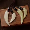 Colgante de Diente de Lobo de Jade Blanco Afgano para Hombres y Mujeres, Colgante de Jade para Transmisiones en Vivo, Jade Hetian, Cadena de Suéter de Jade Verde, Regalo Promocional