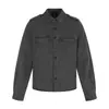 Camisa Jeans de Manga Longa com Bolso para Trabalho Masculina Outono Solta Estilo Streetwear Americano Cor Sólida Versátil Camisa Jaqueta com Lapela