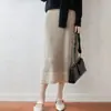 Falda de punto 100% lana pura para mujer con bloques de color en el bajo, nueva colección Otoño/Invierno 2026, elástica de cintura alta, de longitud media, adelgazante