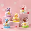 Una Variedad de Lindas Muñecas de Dibujos Animados, Adornos de Bola de Cristal Luminosos, Bolas de Agua de Copos de Nieve, Regalos Creativos para Estudiantes, Juguetes, Pequeños Regalos