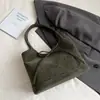 Bolsa de Mão com Laço Moda Retrô Feminina 2025 Nova Bolsa de Mão Fosca de Grande Capacidade Bolsa de Axila de Alto Valor