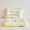 Almohada Infantil de Dibujos Animados para Protección del Cuello y Ayuda para Dormir, Núcleo de Almohada para Adultos, Uso en Casa, Paquete Doble, Almohada Baja Especial para la Siesta de Estudiantes de Primaria