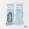 Calcetines de yoga de cinco dedos, calcetines profesionales de Pilates, calcetines de algodón antideslizantes de silicona para mujer, calcetines de rayas de cinco dedos para deportes de interior y fitness