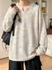 Camiseta de manga larga con cuello en V y teñido tie-dye de colores para hombre, capa base pesada estilo americano de otoño, top de moda nuevo 2026